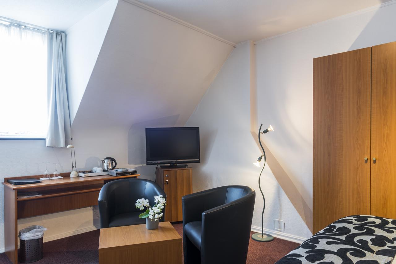Hostellerie Lou Pahou Ronse Eksteriør bilde
